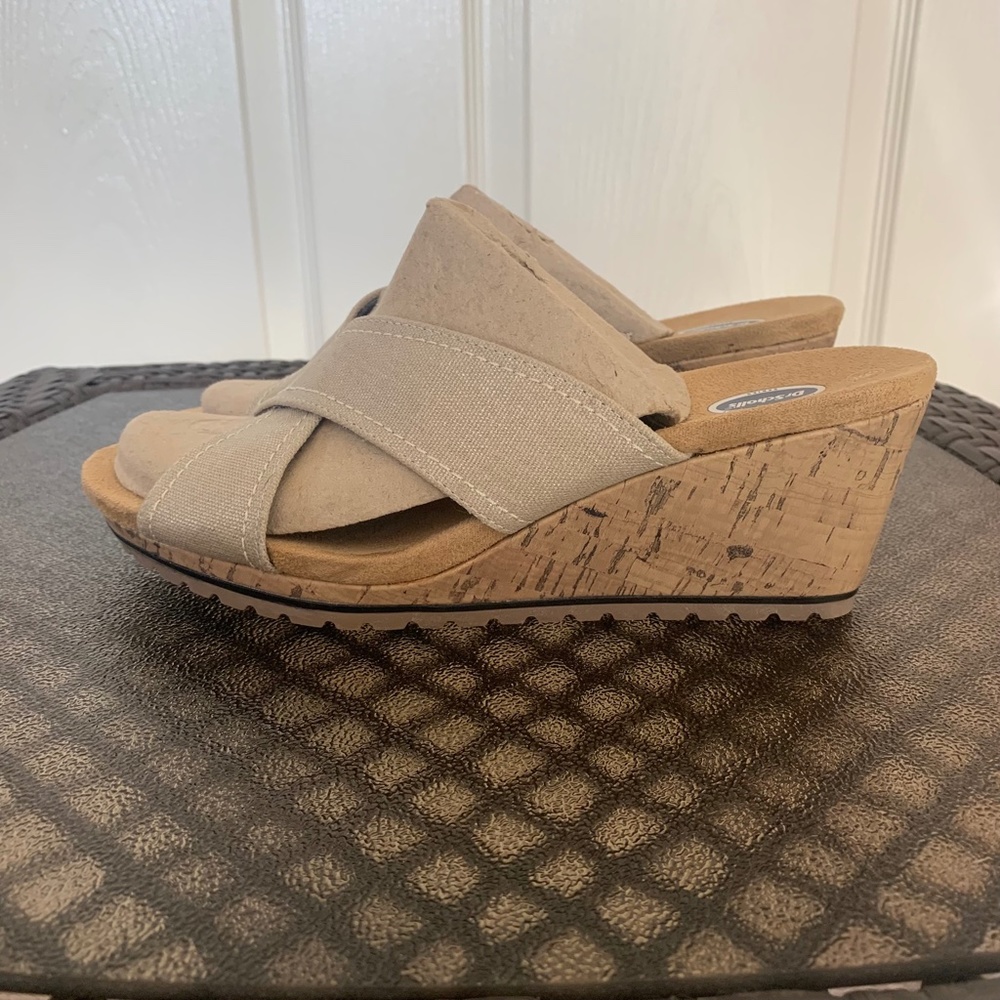 Comfortable Beige Wedge Sandals - Picture 6 of 11